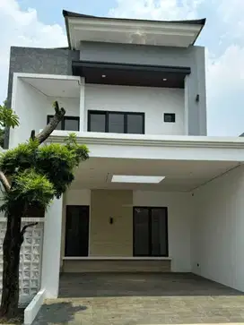 Rumah baru dalam perumahan dekat tol jatiwarna