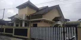 dijual rumah di ungaran timur
