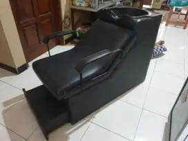 Tempat Keramas Salon