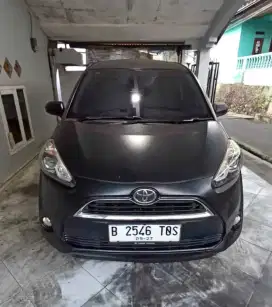 Sienta G 2017 Manual