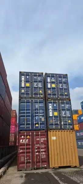 CONTAINER 20FT DAN 40FT RUEEEDYYY