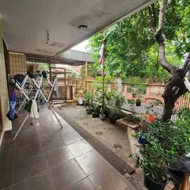 Rumah Kebun Jeruk, Meruya Hadap Utara