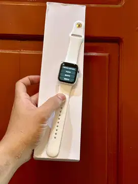 apple watch series 5 40mm silver stainlees