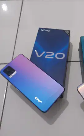 Vivo V20 8/128 Kamera Utama 64 MP