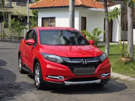 FULL AKSESORIS !! HONDA HRV HR-V E 2016 MATIC RED ON BLACK !!