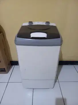 Mesin cuci mini arashi