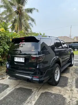 Toyota fortuner 2.5 G diesel matic 2013 full spek
