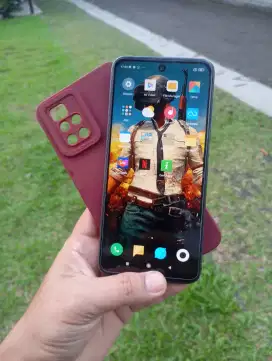 Redmi 10 2022 ram 6/128 second normal