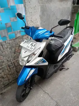 Pajak idup surat kumplit konci masih Dua