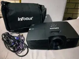Infocus In224 3500 lumen Like New
