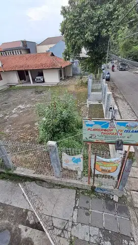 Ruang Usaha Tanah Luas dan Bangunan Jl. Sukahaji