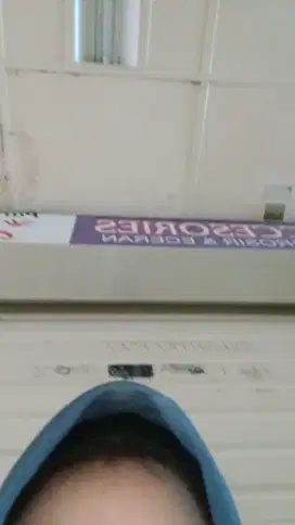 Cari karyawati yg berpengalaman jualan hp