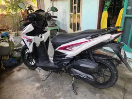 VARIO TECHNO 125 TAHUN 2015