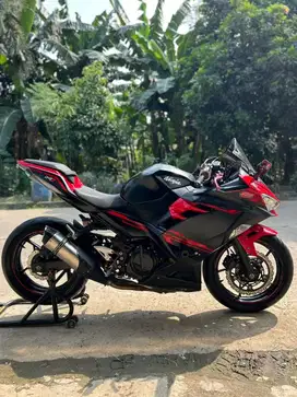 Dijual Ninja 250 ABS