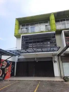 Ruko 3 lantai siap pakai pinggir Jl. Raya  Bintaro sektor 9 dekat Tol