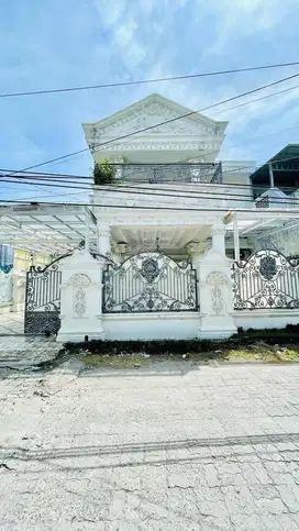 RUMAH MEWAH DI GATOT SUBROTO