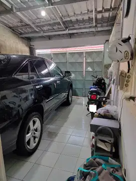 Jual Rumah Vintage Jaman dulu Siap Huni di area dekat Undaan, Surabaya