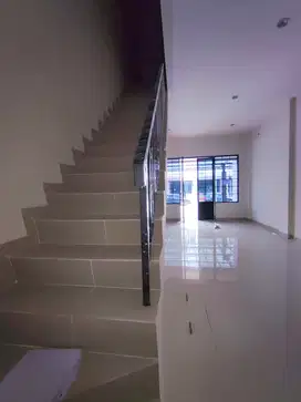 Ruko 3 Lantai Soho Sedayu City Kelapa Gading