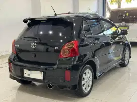 Toyota Yaris S Limited 2013 Matic Hitam Terawat
