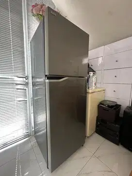 Kulkas Panasonic Econavi Inverter (2 pintu)