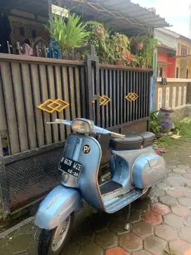 Vespa super tahun 80