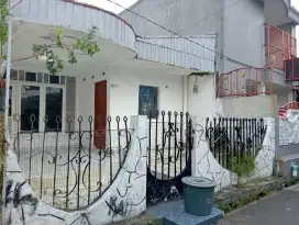 DIJUAL MURAH RUMAH PERUMNAS DEPOK TENGAH