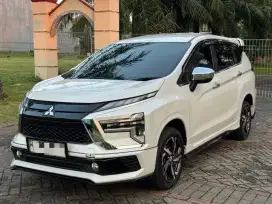 Mitsubishi Xpander Ultimate 2023 Putih Matic Istimewa