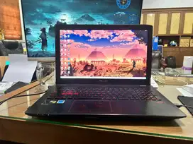 Laptop rog keren banget di jual sayang