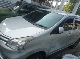 Toyota New Avanza 1.3 E Matic Tahun 2012