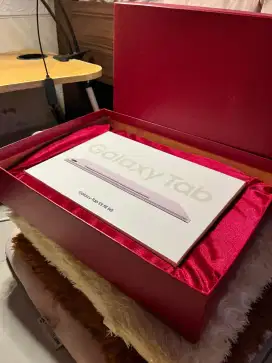 Samsung tab S9 FE RAM 8/126 GB, warna lavender