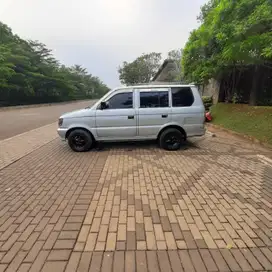 Mitsubishi Kuda 2001 Bensin