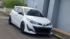 [ LOW KM ] Toyota Yaris S Trd Sportivo 1.5 CVT AT Putih 2019/2020