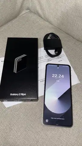 Samsung Z Flip 6 12/512 GB silver shadow full set