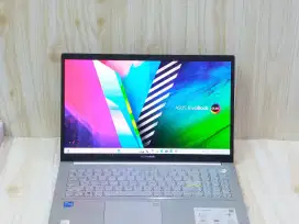 Ready laptop ASUS 15 X513E Oled