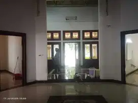 Rumah/Ruang Usaha Hoek Sayap Riau Pusat Kota Bandung