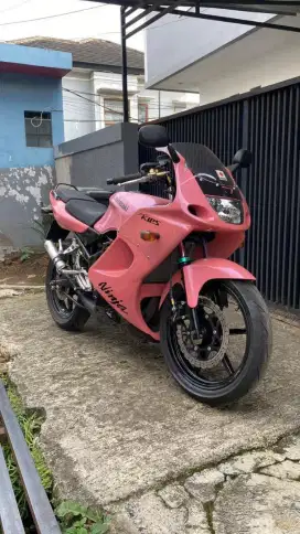 FOR SALE!! Kawasaki Ninja RR 2009