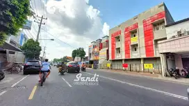 Ruko 3 Lantai di Wirobrajan Kota Jogja dkt SMAN 1 Jogja, dpn Bank BSI