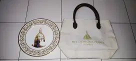 Piring Souvenir Limited Edition Taj Mahal Palace 120 Tahun + Tas Asli
