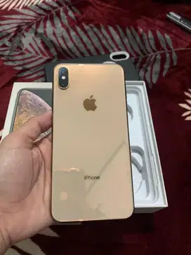 Jual hp iphone XSMAX 256gb mulus like new inter