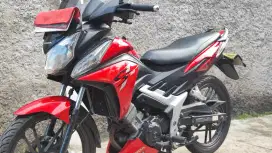 Honda CS1 2009 Merah