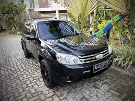 (CASH) Ford Escape 2010 AT Mulus Murah