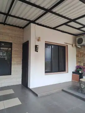 Rumah Cantik 2 Lantai Siap Huni Nusaloka BSD , SHM , mauuuuuu ???