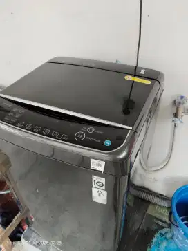 Dijual Cepat Mesin Cuci Top Loading LG 13Kg