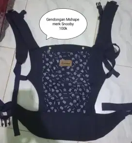 Gendongan snooby Mshape