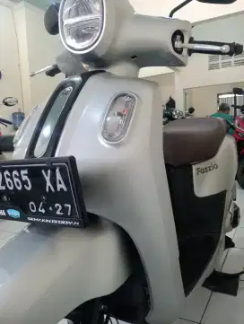 Yamaha FAZZIO LUX 2022