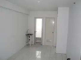 Apartemen Gading Nias 2 Kamar Kosongan Lantai 1 bisa lewat Tangga