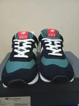 Sepatu NB 574 Clasic