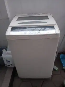 Mesin cuci panasonic bekas