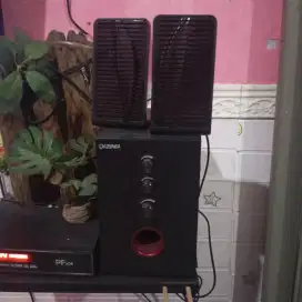 DI JUAL SEGERA OUTSPEAKER LAWAS ( NON BLUETOOTH ) PEMAKAIAN PRIBADI