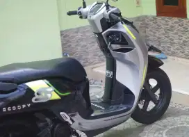 (Baru 6 Bulan , KM 5 RIBU ) Honda Scoopy 2025 , new scoopy new